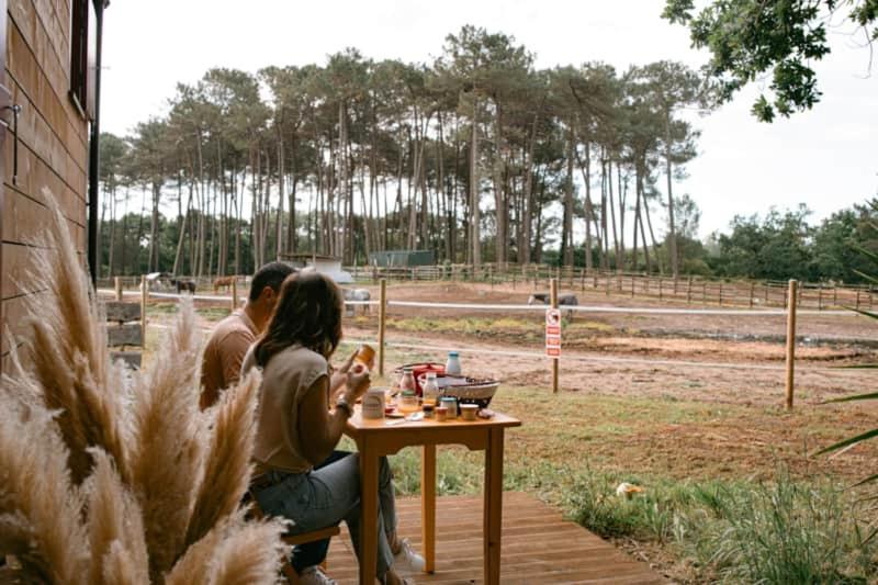 Roulottes Cocooning Au Coeur Des Landes Hotel Mées Exterior photo